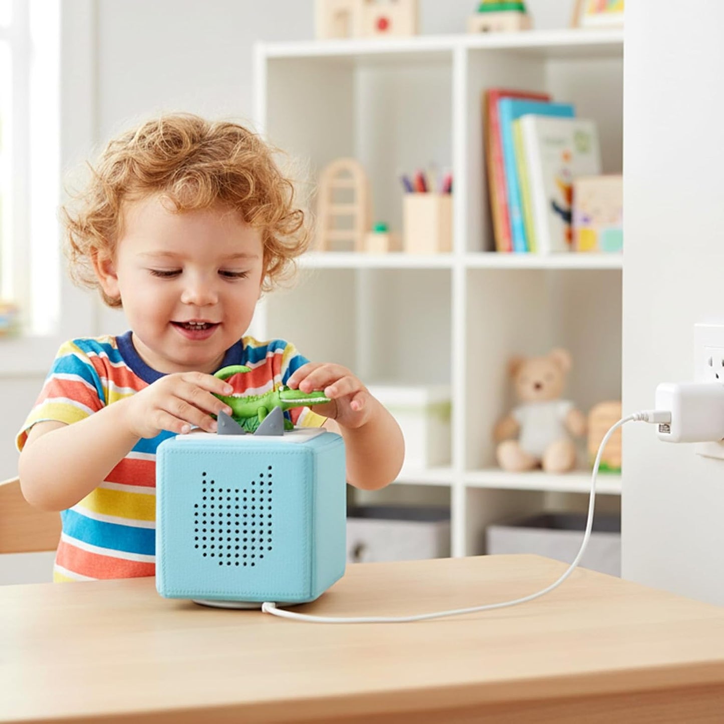 Kompatibel mit Tonies Wireless Charging Base – Verwandelt das Original-Ladegerät in eine Drop-and-Charge-Station, inkl. USB-Kabel